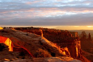 mesa arch sunrise